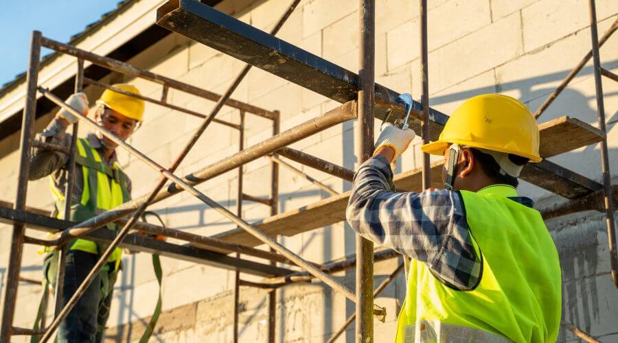 Expert new roof installation services in Okahumpka, FL